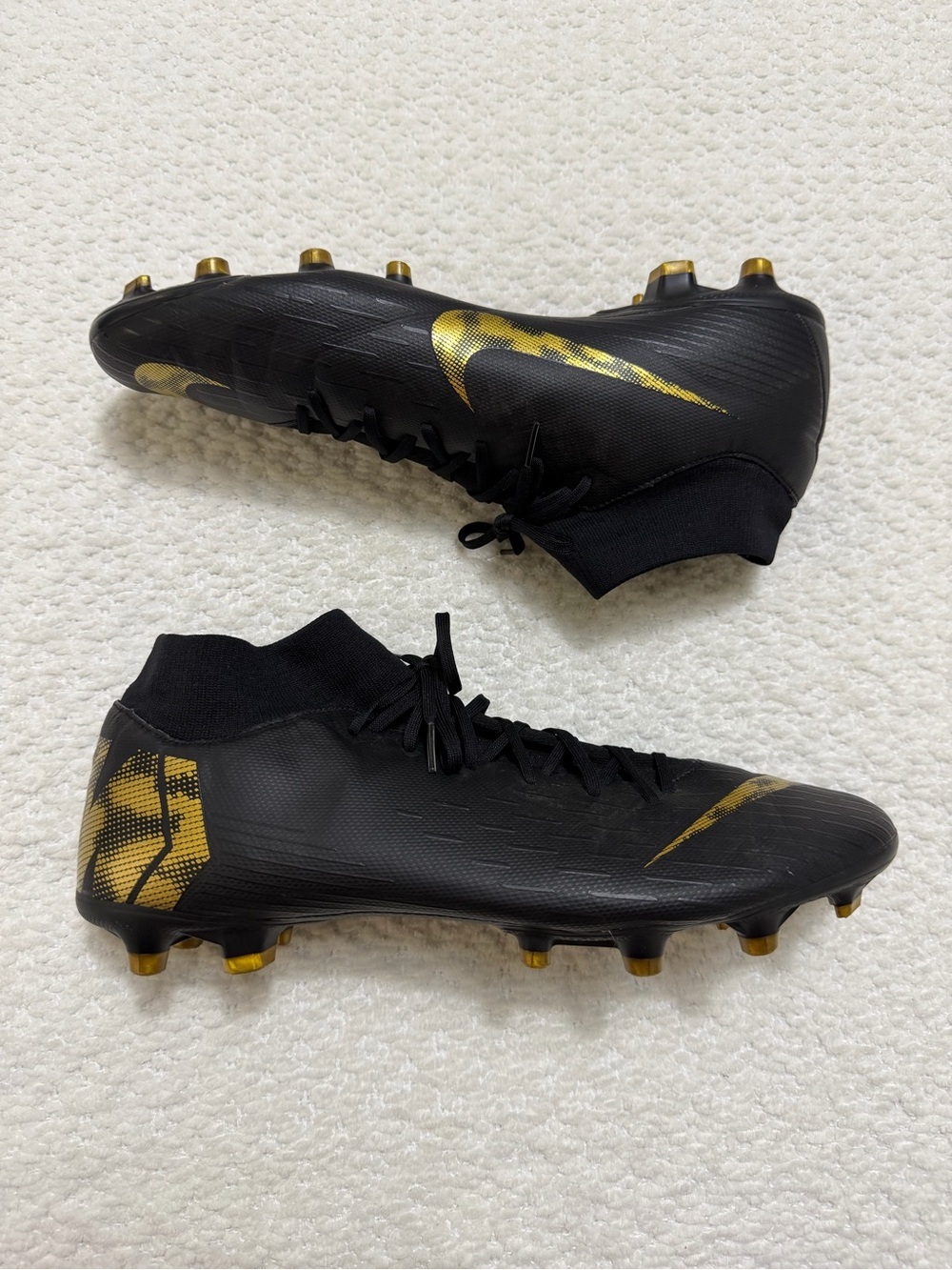 Nike Mercurial Superfly 6 Elite FG Soccer Cleats Black/Gold Men’s Size 13